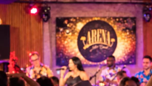 Fiesta Latina au Bocadillo Bistro avec Arena Latin Band