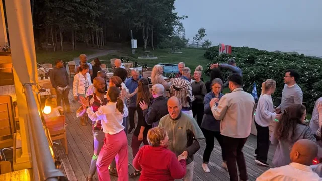 On danse au Bas-Saint-Laurent sous les étoiles!